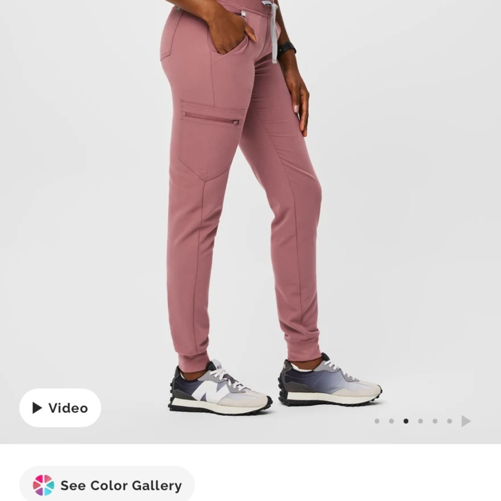 Women's Mauve Cargo Joggers